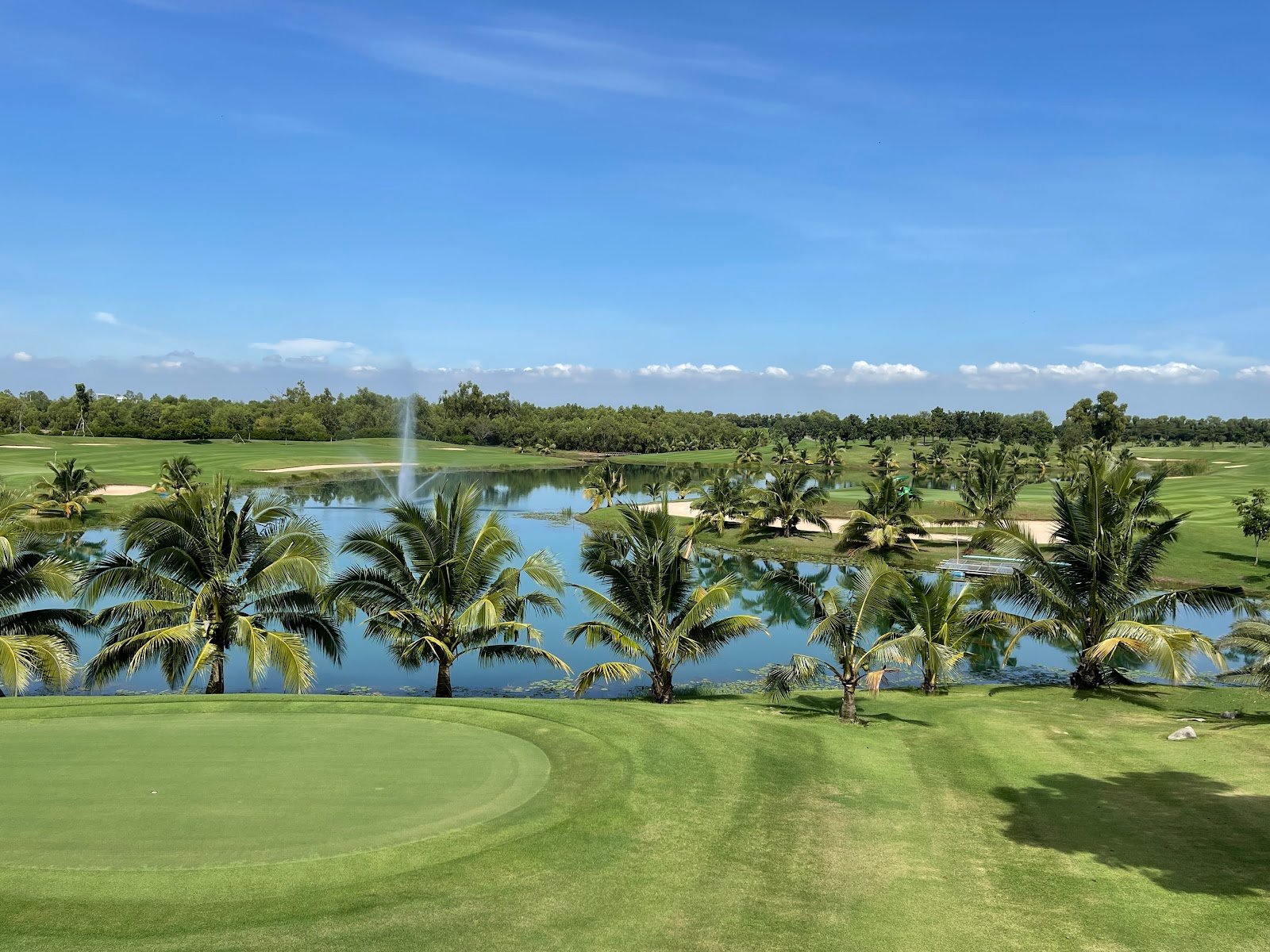 Royal Bangpa In Golf Course golf course photo 2