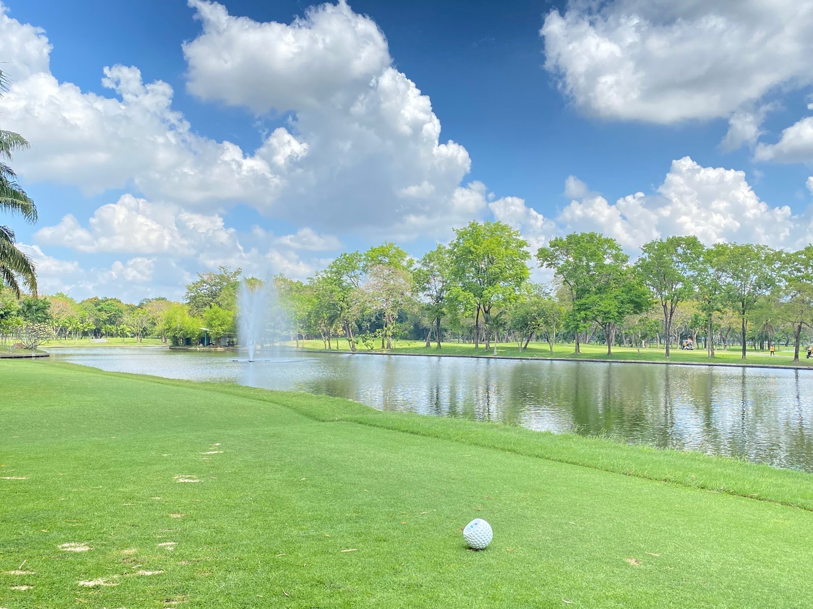 Krungthep Kreetha Sports Club golf course photo 4