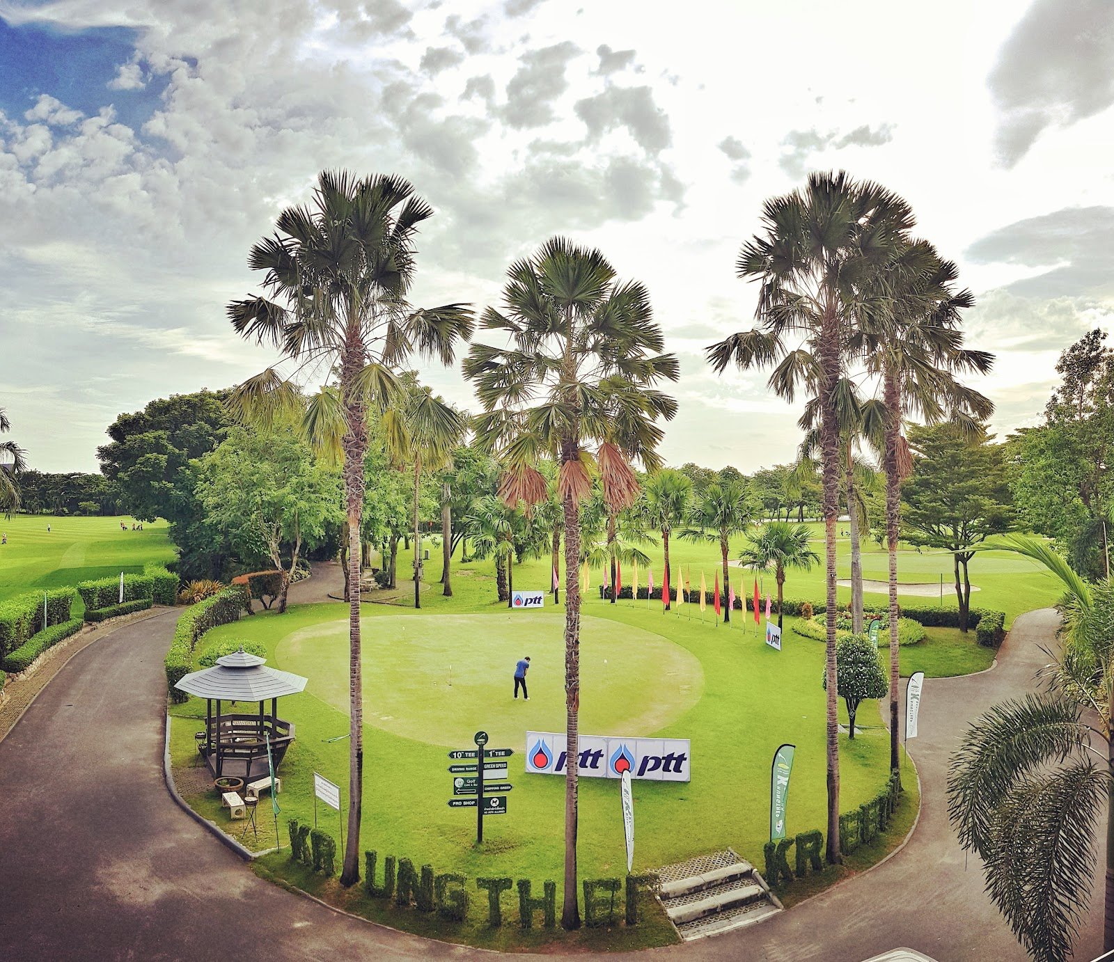 Krungthep Kreetha Sports Club golf course photo 5