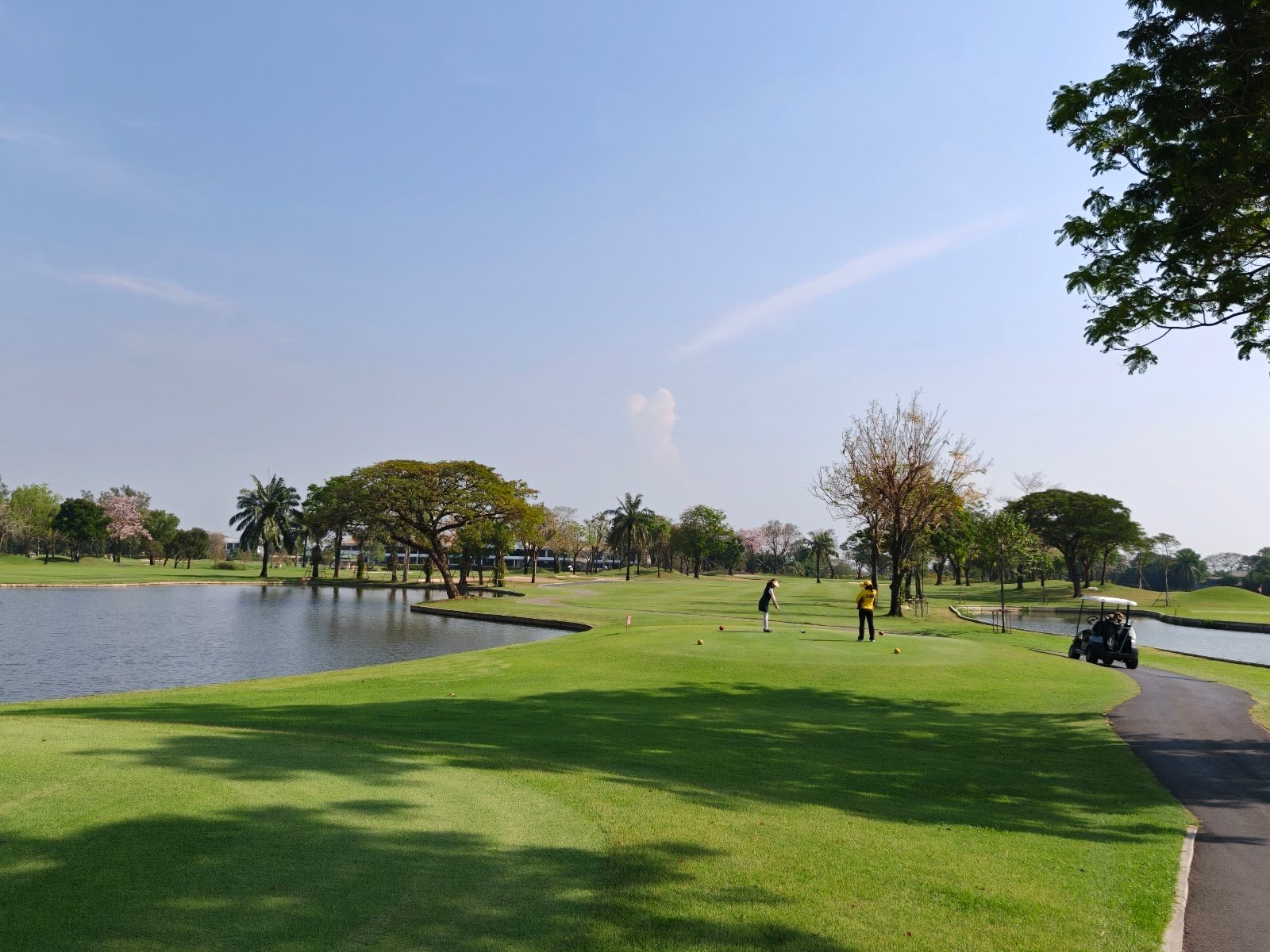 Thanont Golf View and Sports Club