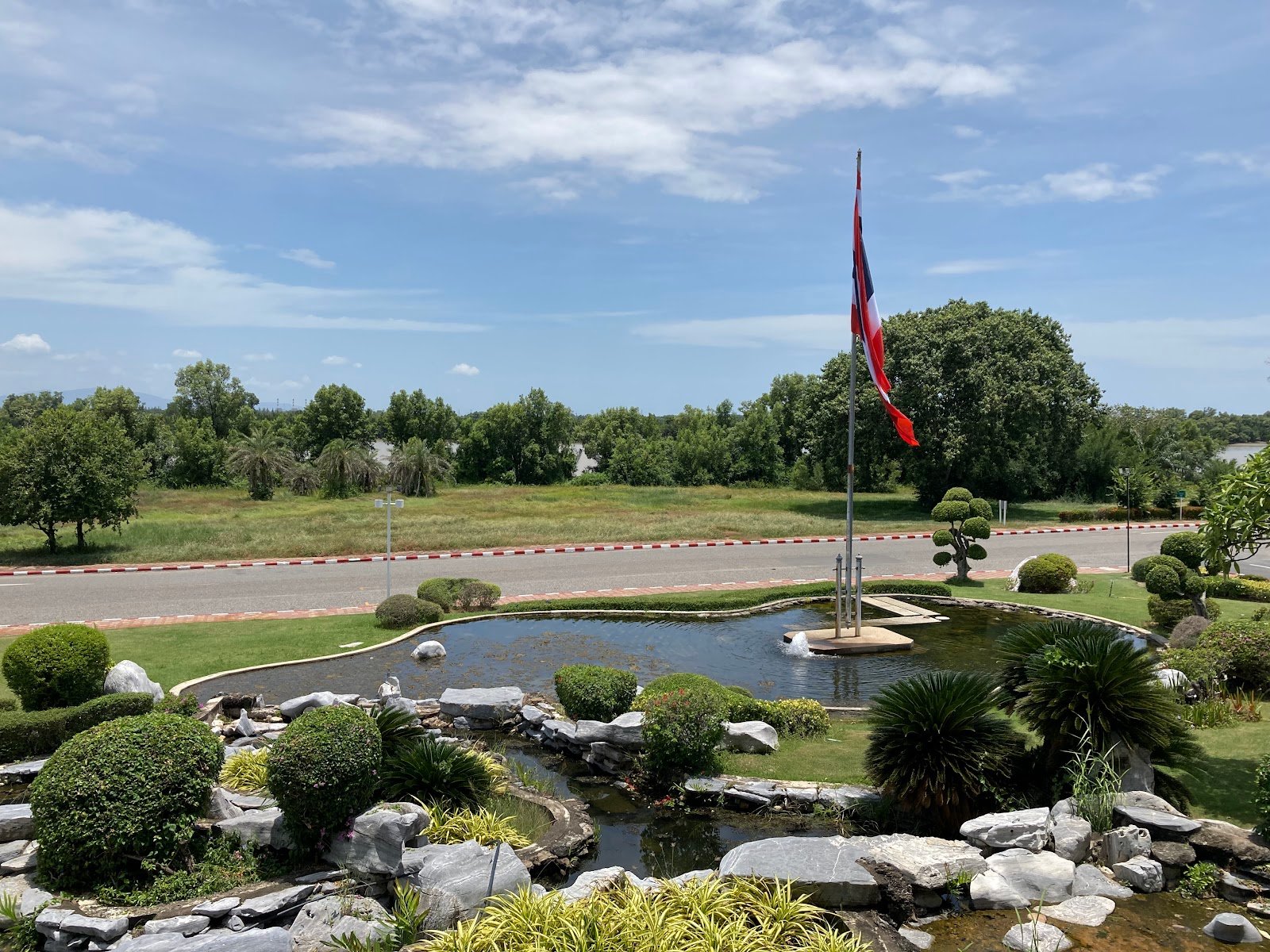 Bangpakong Riverside Golf golf course photo 7