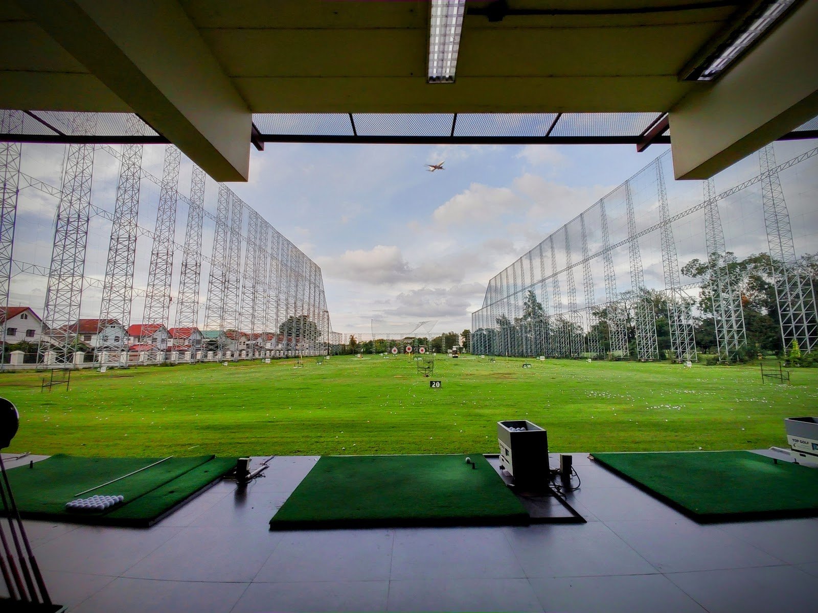 Dhupatemiya Golf Course golf course photo 2