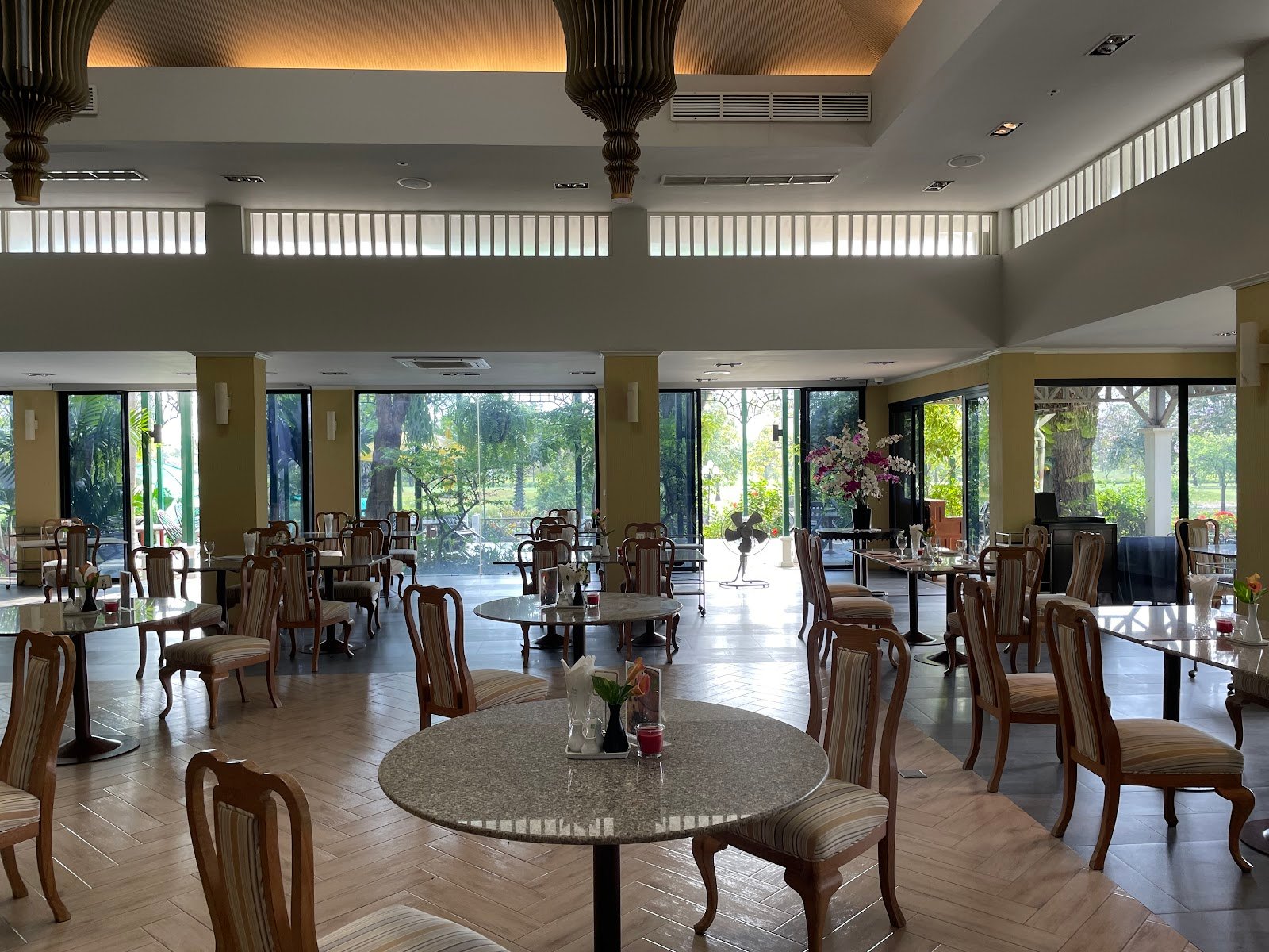 Krung Kavee Golf Course and Country Club golf course photo 8