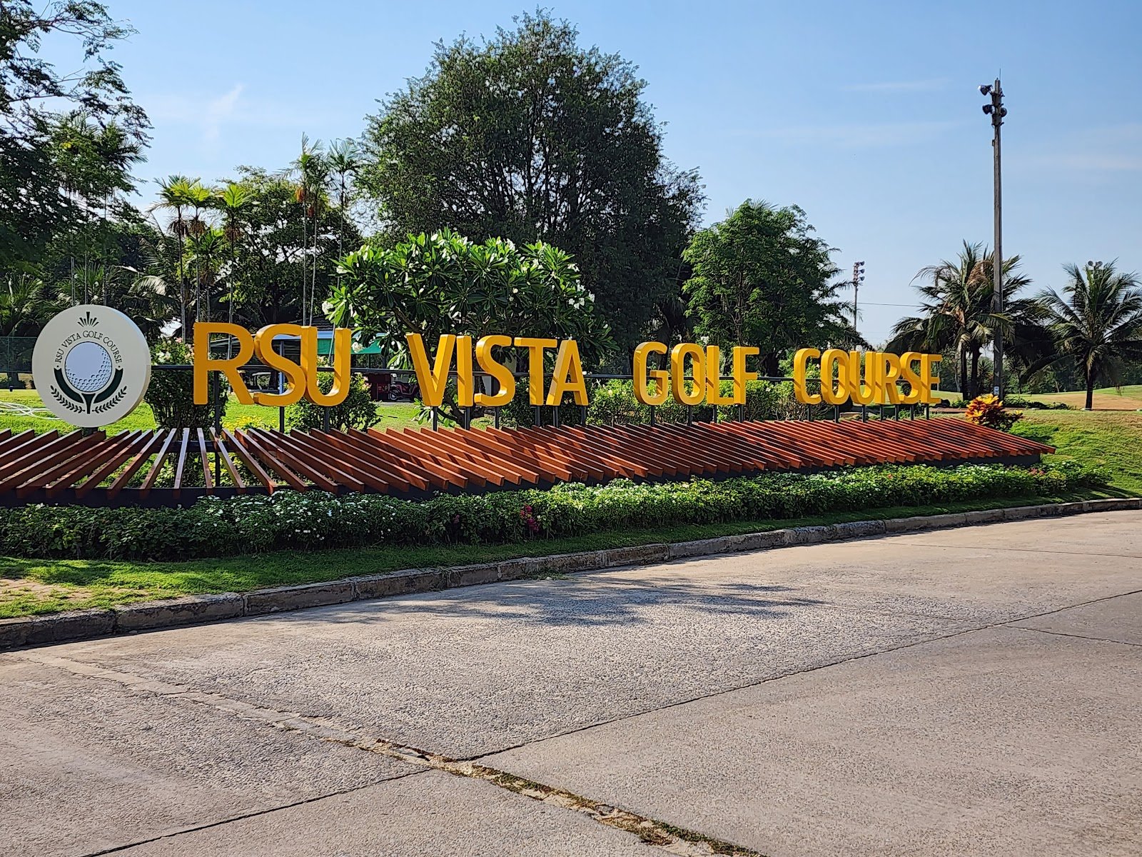 Muang Ake Vista Golf Course golf course photo 4