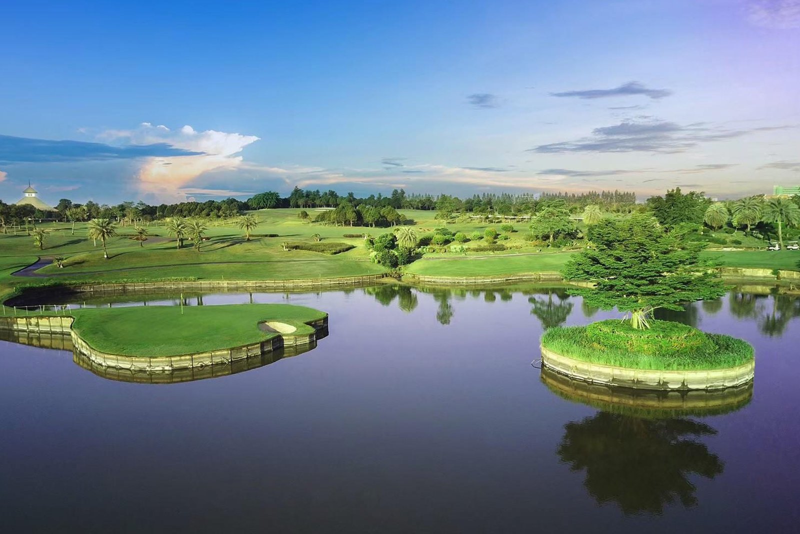The Royal Gems Golf City