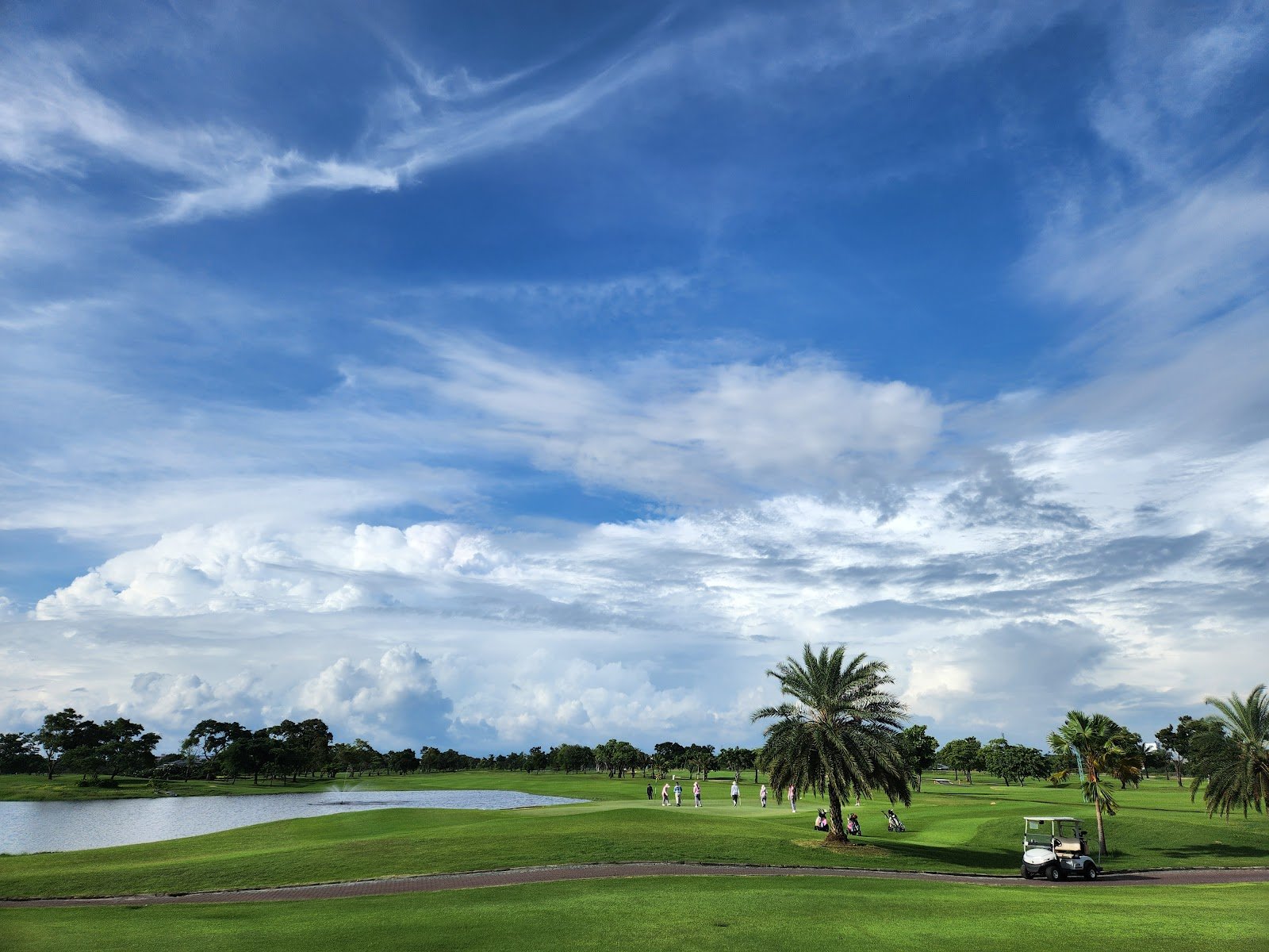 Bangpoo Golf and Sport Club