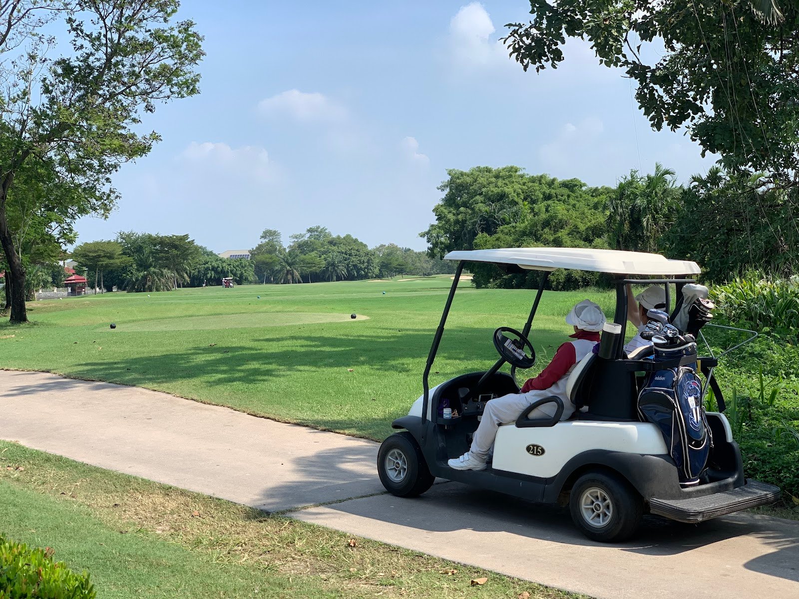 Lakewood Country Club golf course photo 7
