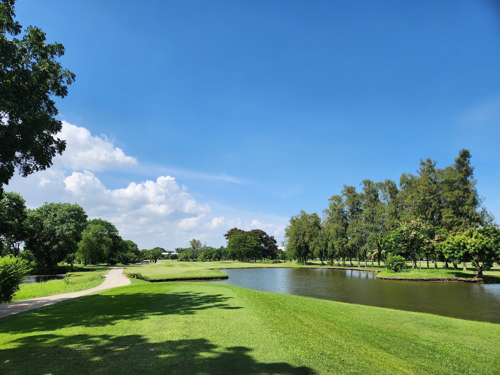 Ekachai Golf and Country Club golf course photo 2