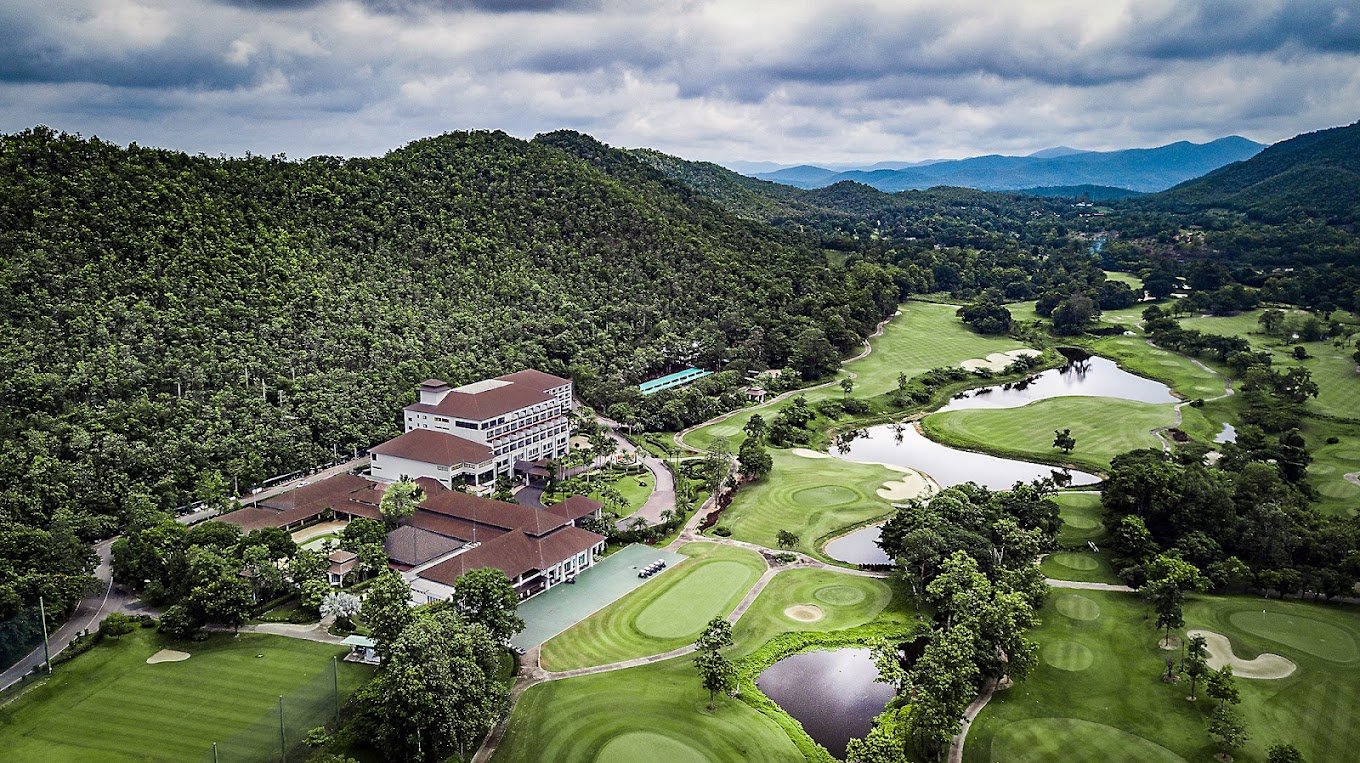 Alpine Golf Resort CM golf course photo 3