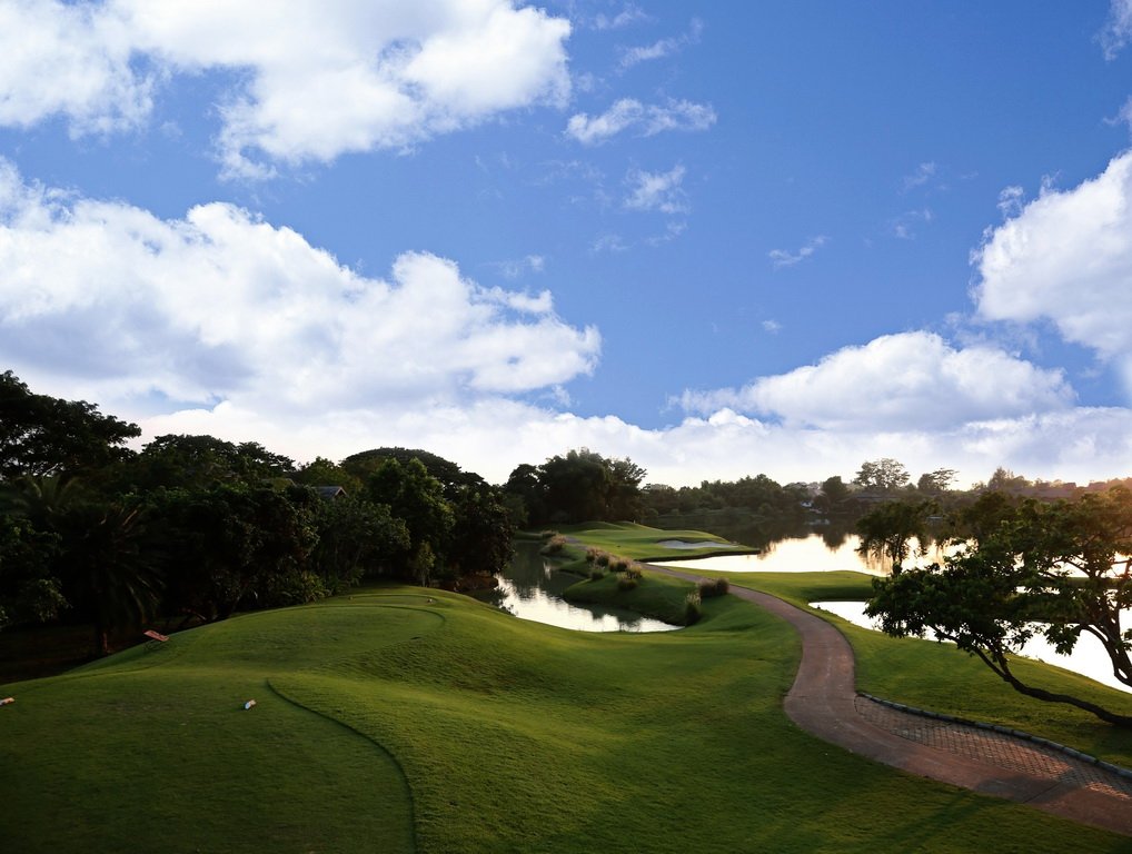 Mae Jo Golf Club and Resort golf course photo 5
