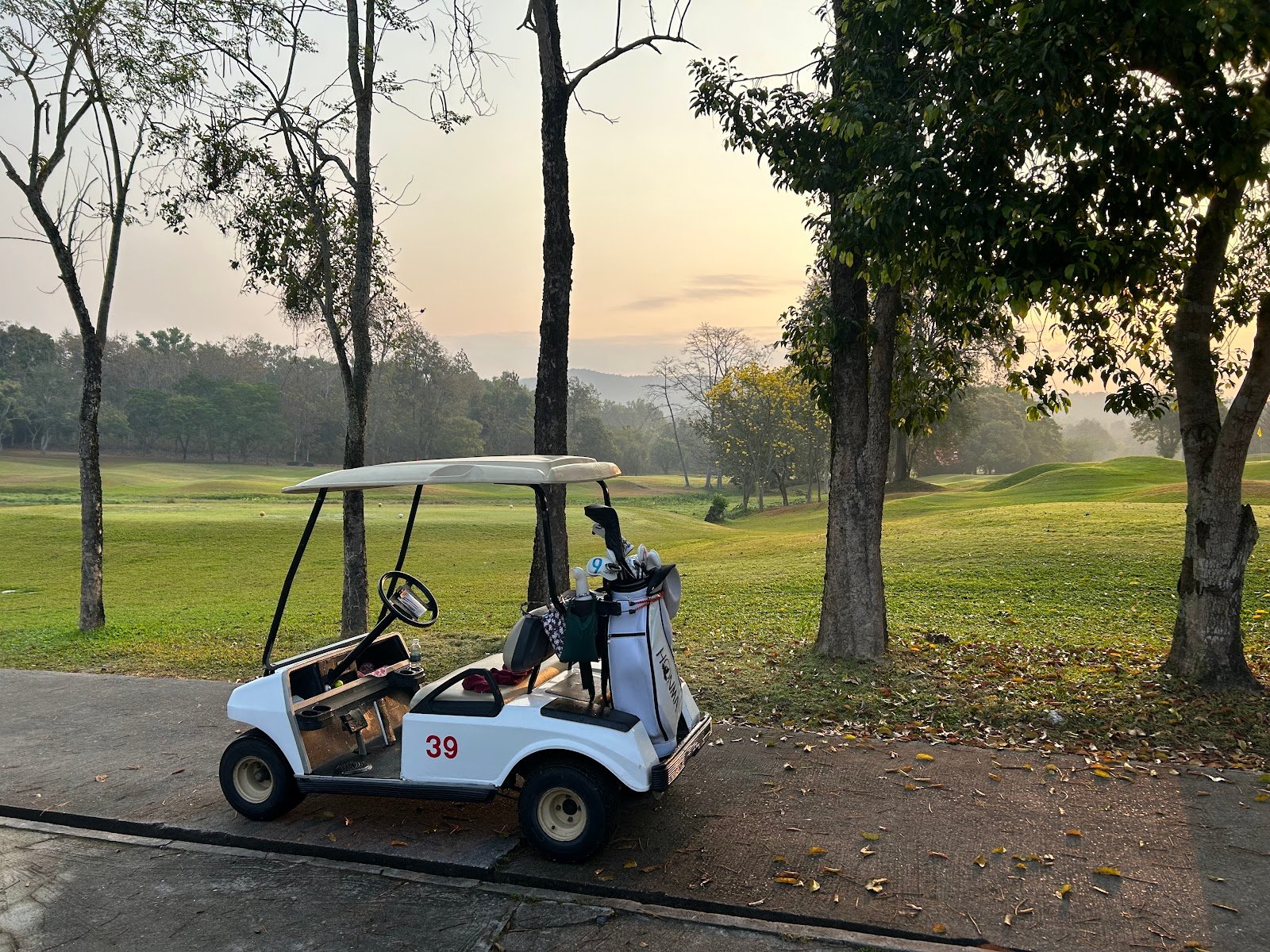 Royal Chiang Mai Golf Resort golf course photo 4