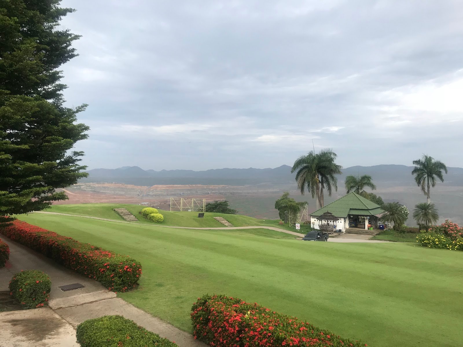 Mae Moh Golf Course golf course photo 7