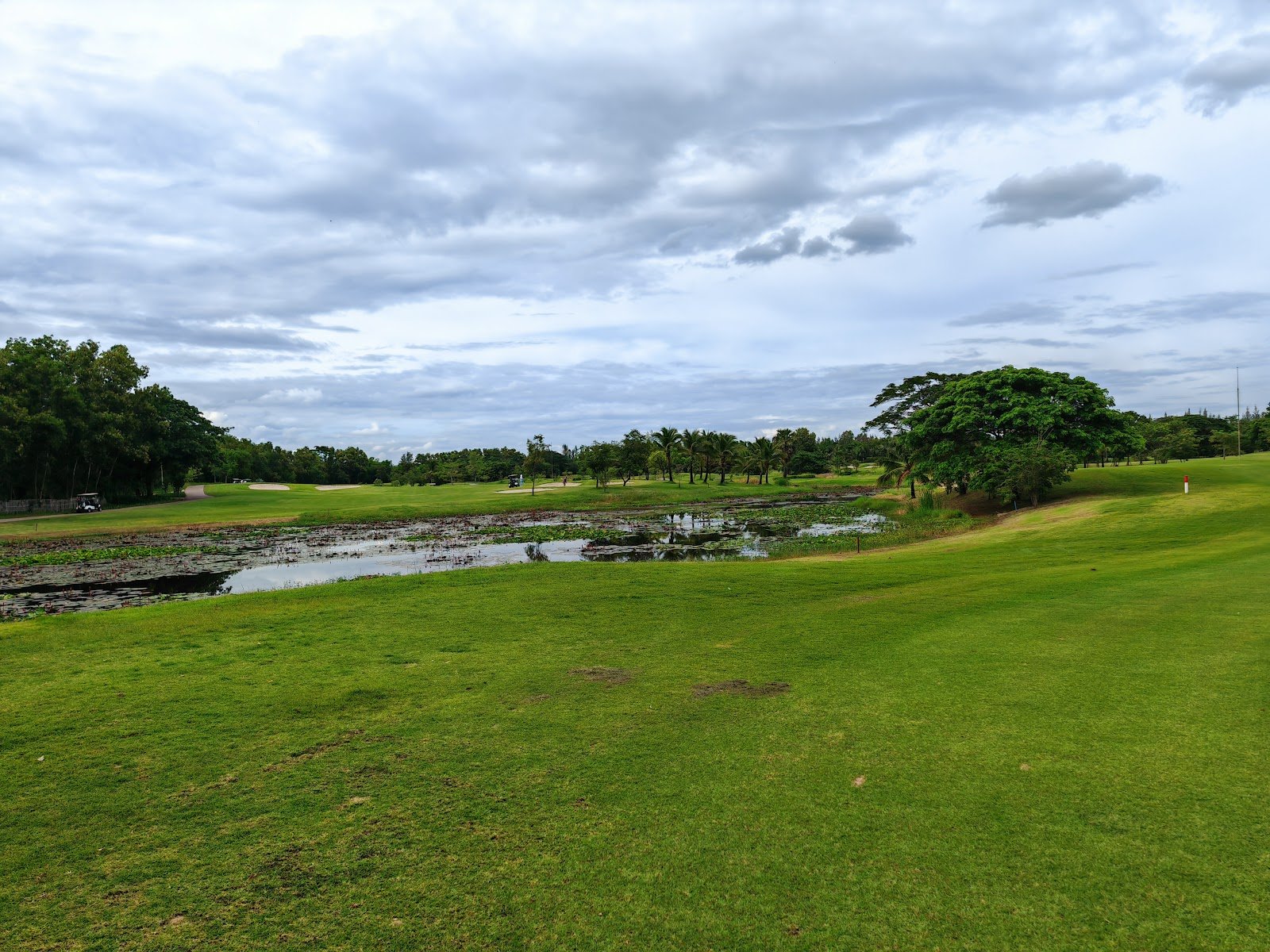 Hariphunchai Golf Club golf course photo 5