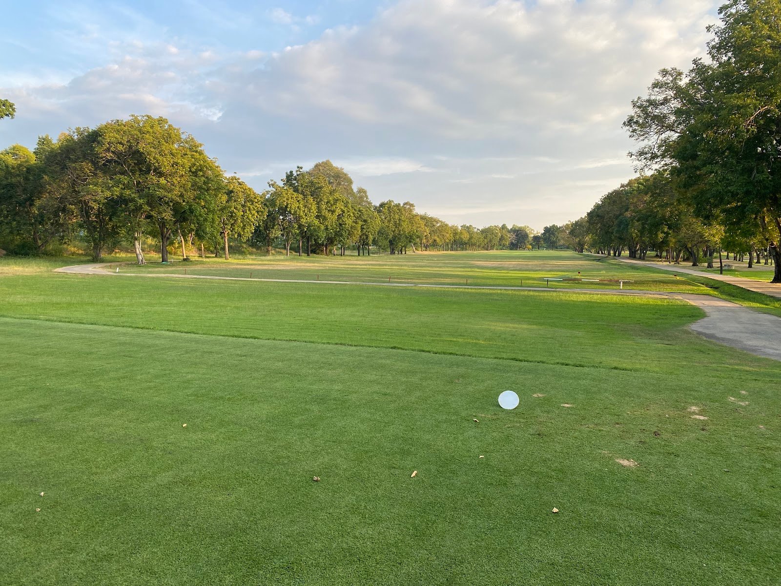 Jiraprawat Golf Course