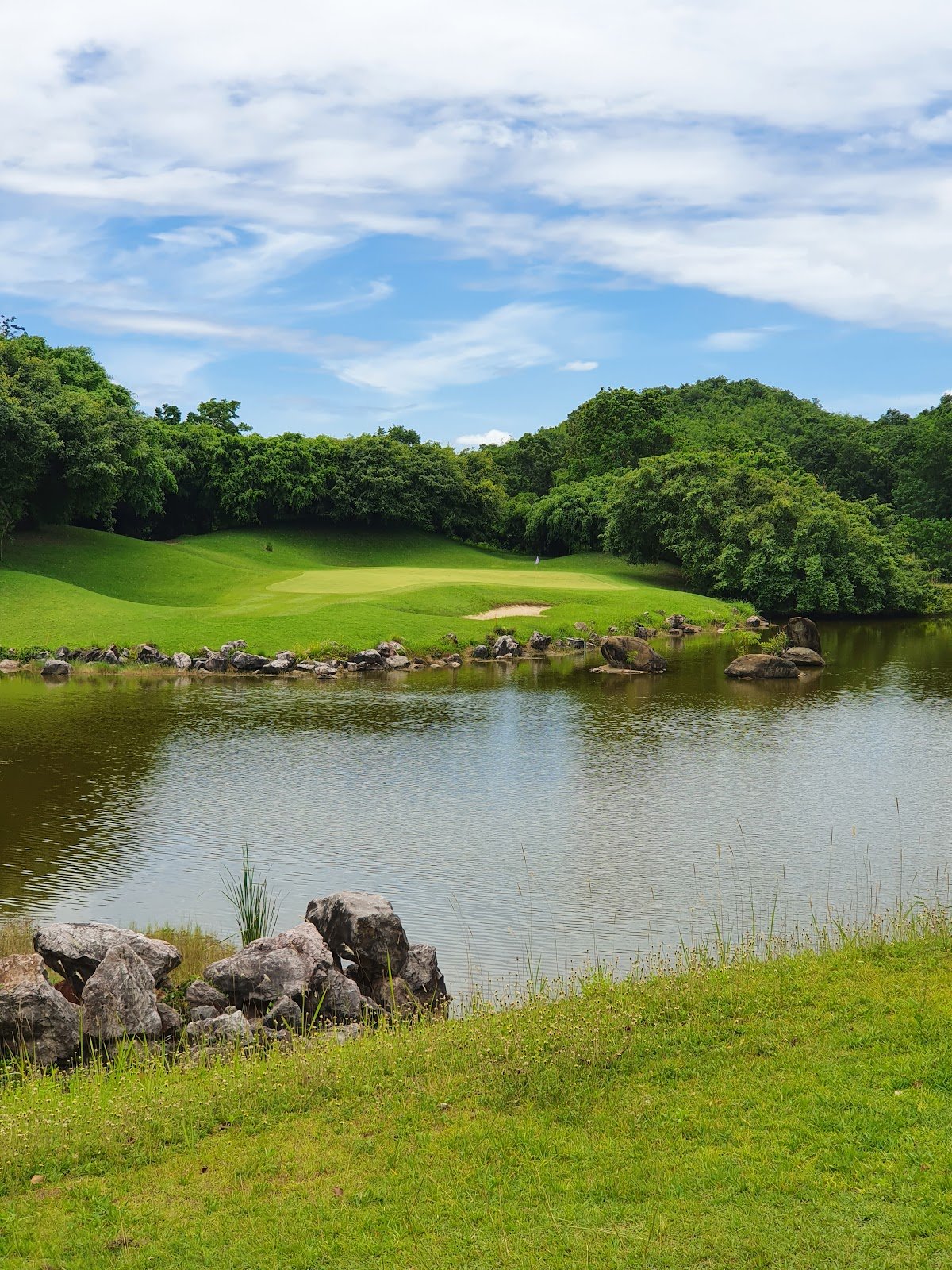 Dragon Hills Golf and Country Club golf course photo 2