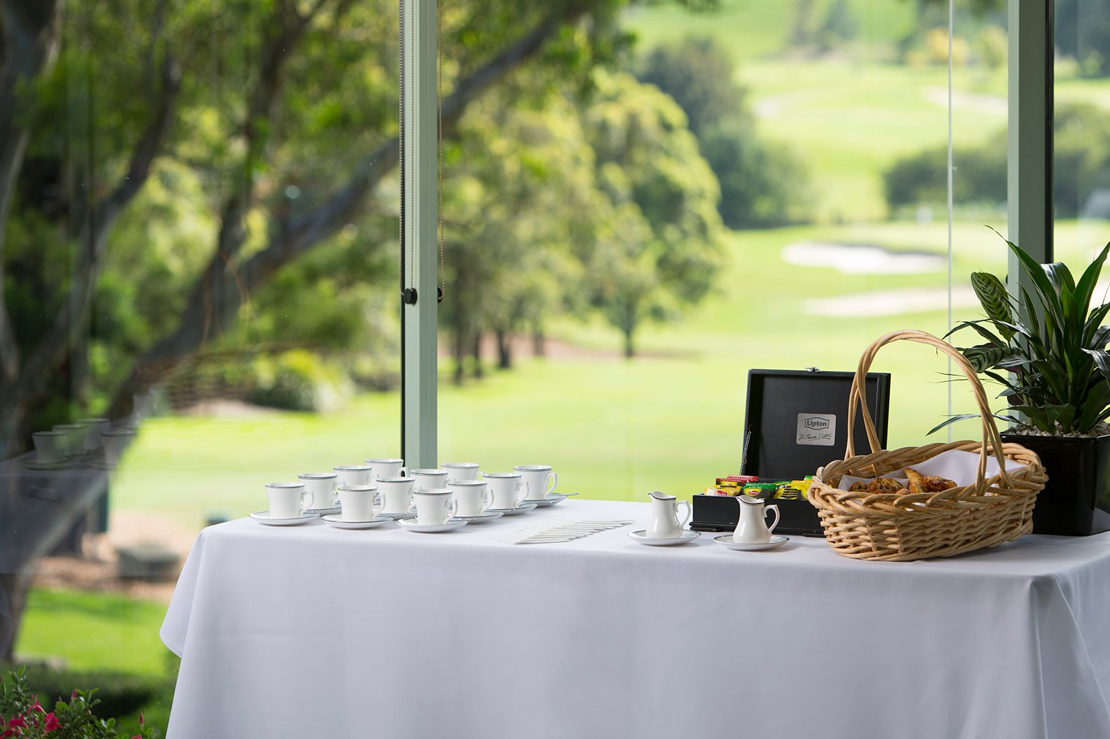 Woo Sung Castle Hill Country Club golf course photo 4