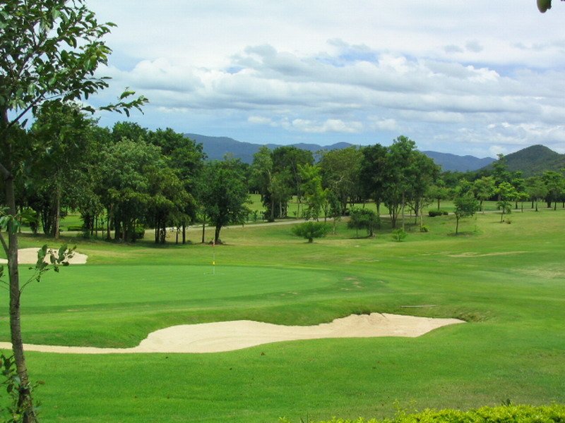 Kaeng Krachan Country Club and Resort