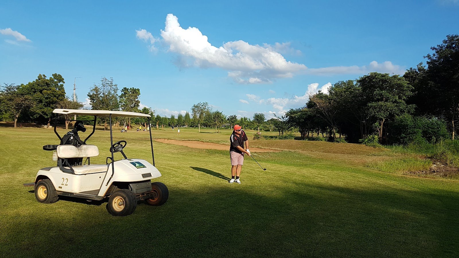 Siharatdechochai Golf Course golf course photo 8