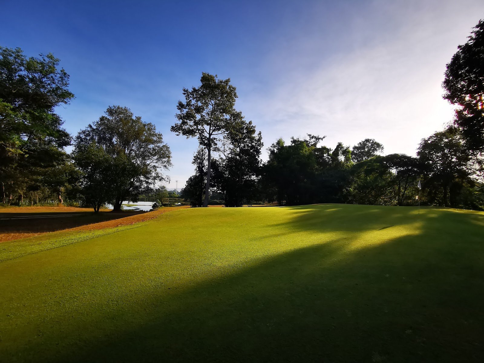 Phu Kradae Golf Course (Nakhon Phanom University Course) golf course photo 3