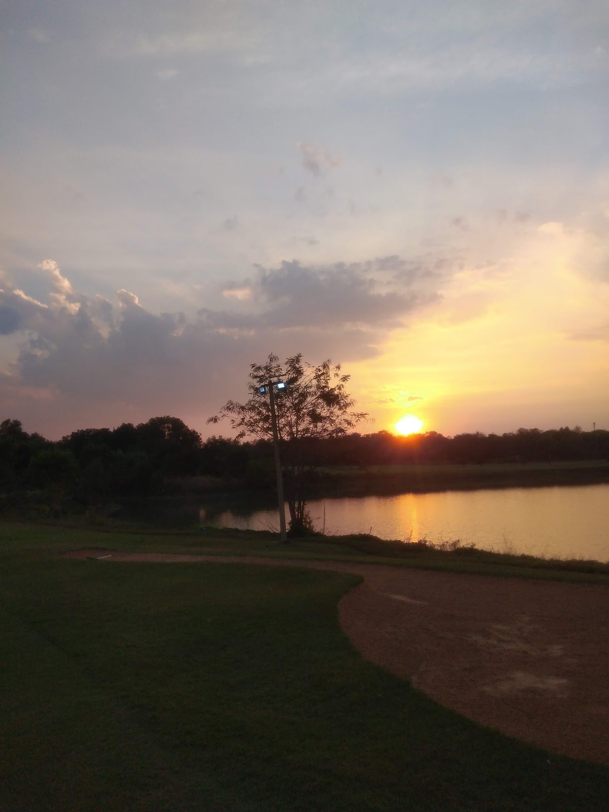 Suer Park Golf Club golf course photo 4