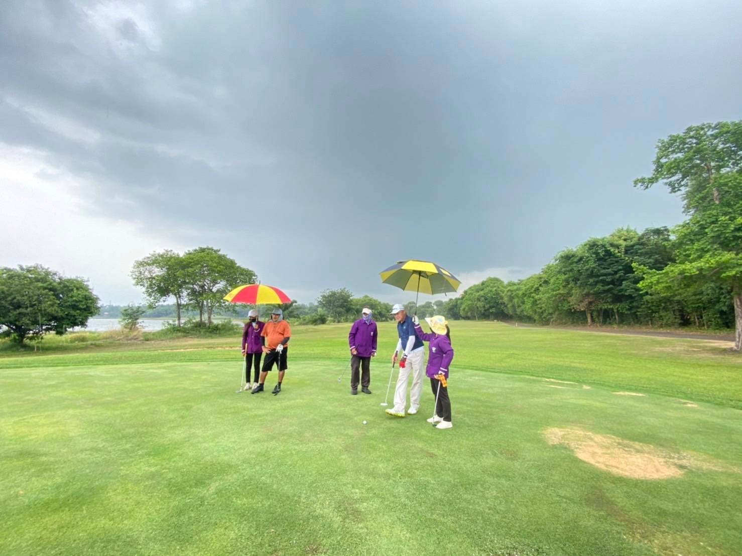 Sirindhorn Dam Golf Course golf course photo 5