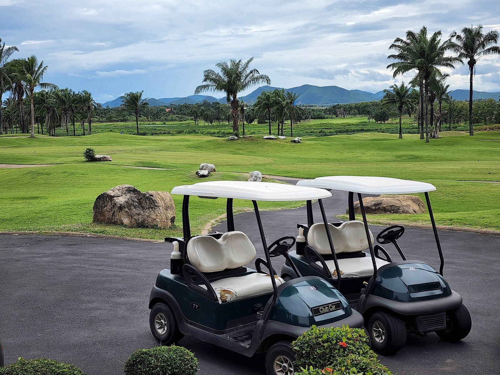Mission Hills Kanchanaburi golf course photo 2