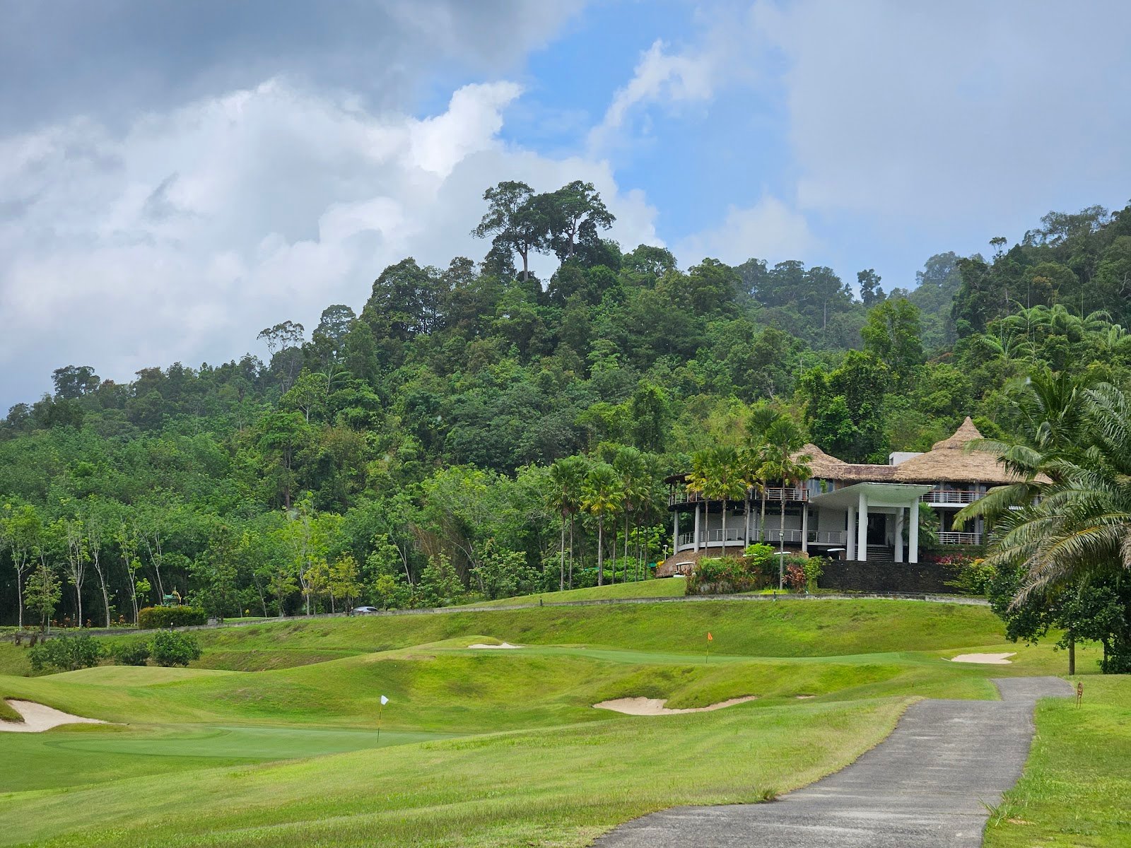 Kirinara Golf Course golf course photo 3