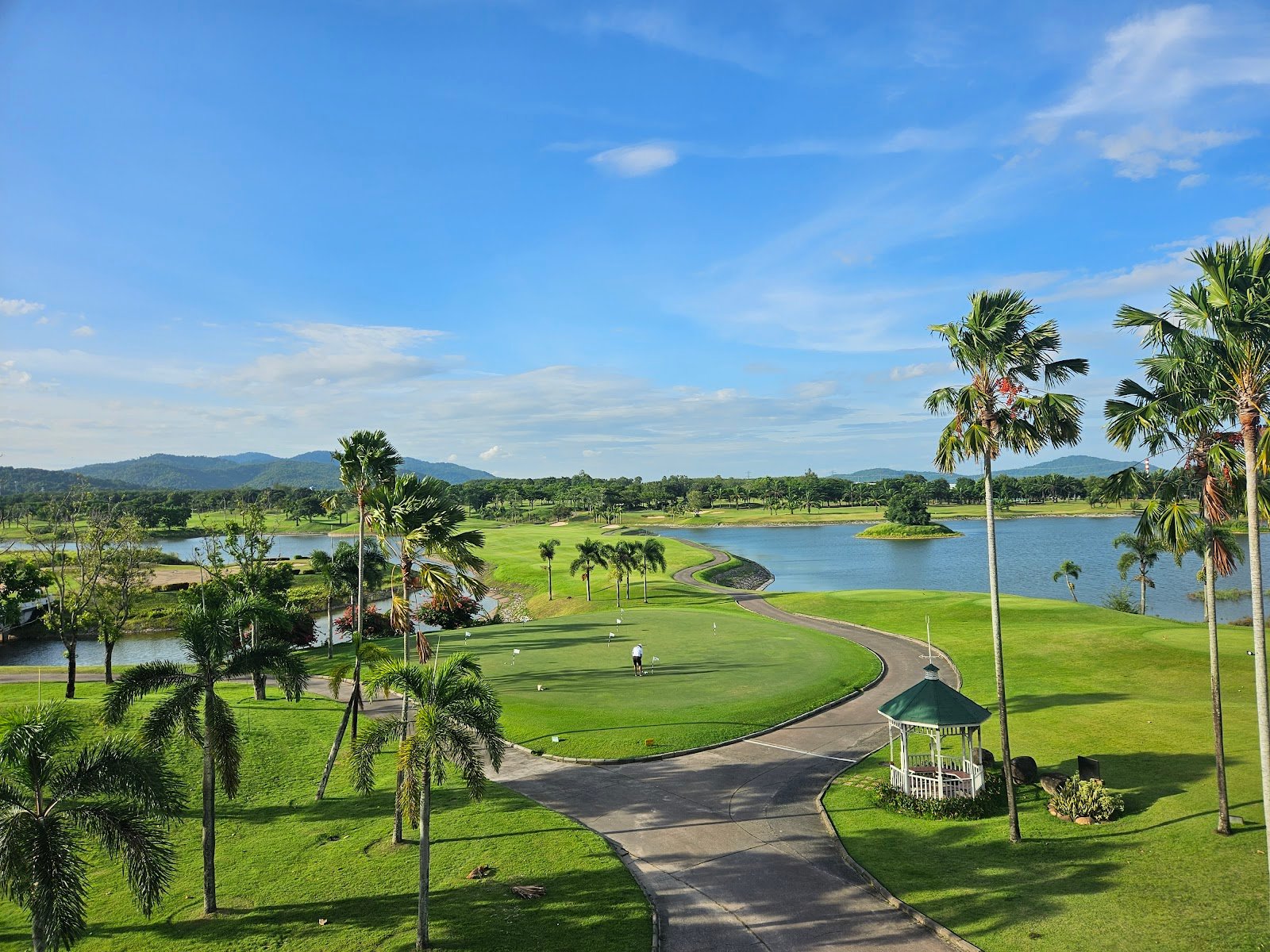 Pattana Golf Club golf course photo 4