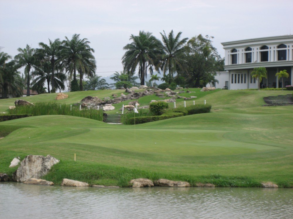 Crystal Bay golf course photo 3