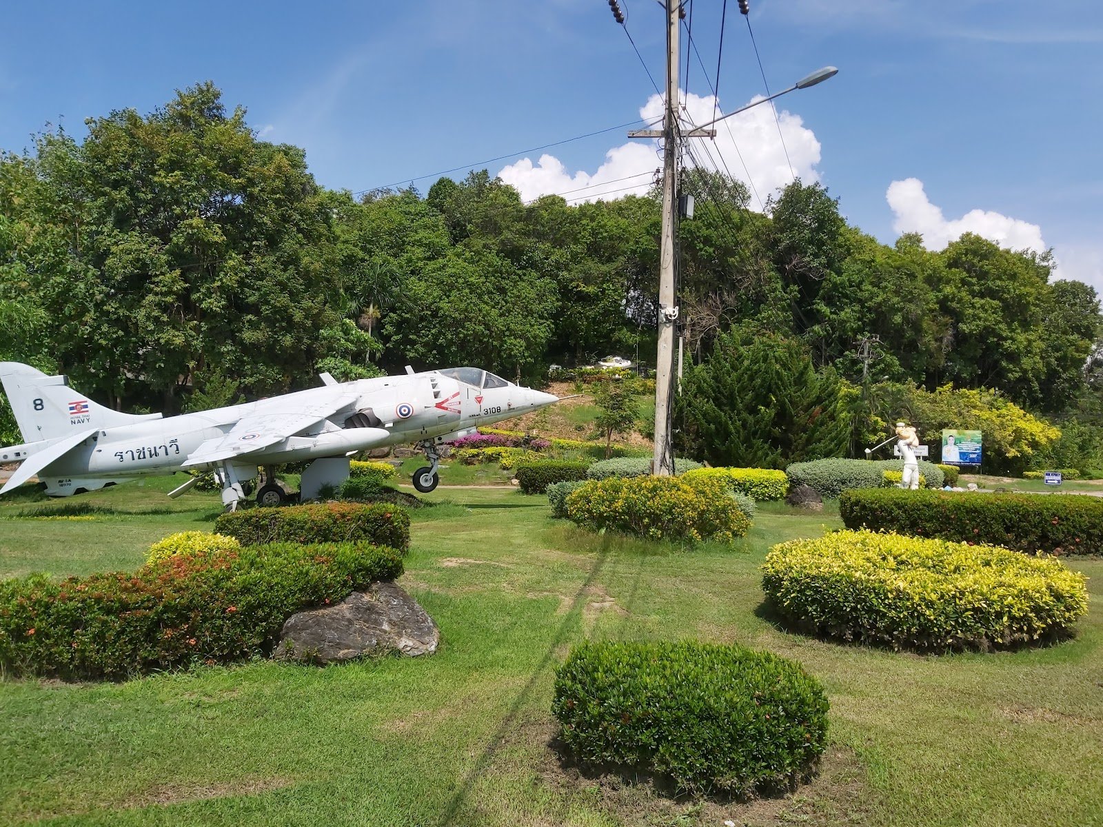Plutaluang Royal Thai Navy Golf Course golf course photo 7