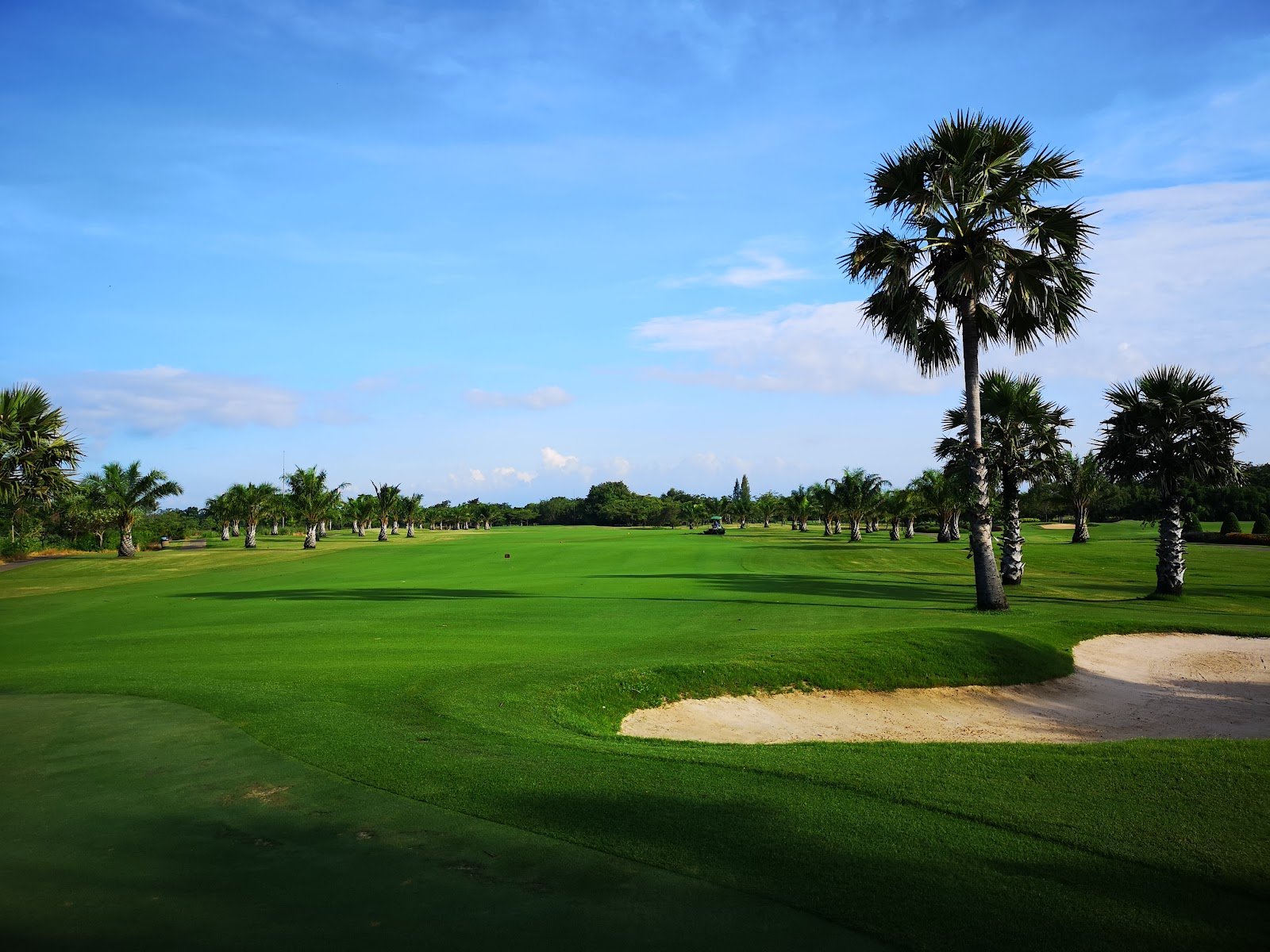 Kabinburi Sportclub golf course photo 2