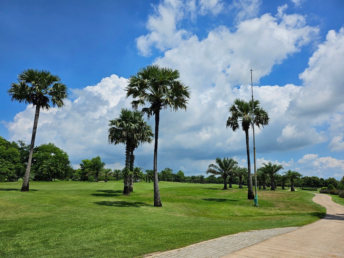 Kabinburi Sportclub golf course photo 5