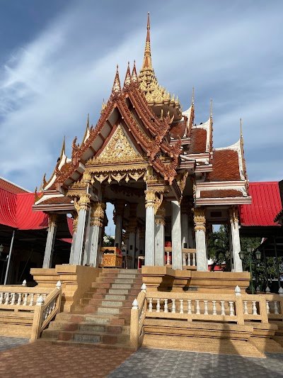 Wat Don Tako