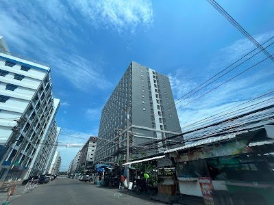 Sky View Apartment