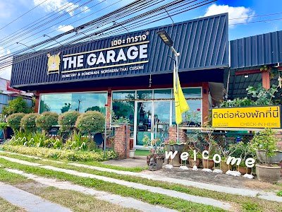 The Garage Cafe & Guest House