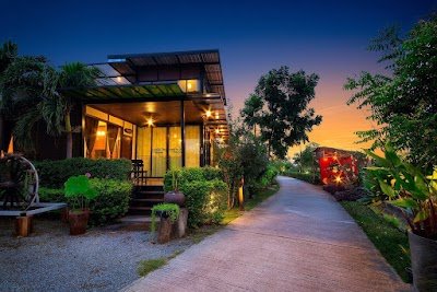 โรงแรมบอสวินโฮม รีสอร์ท Bosswin Home Resort