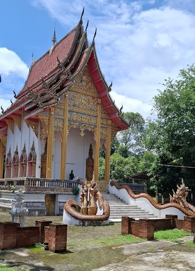 Wat Pa Tueng (Khru Ba La)