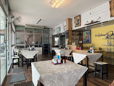 Buddhachart Noodle Restaurant