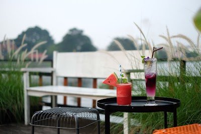 แพโพธิ์แก้ว PAEPOHKAEW The Floating Restaurant