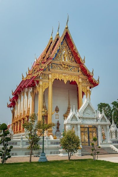 Wat Santikham