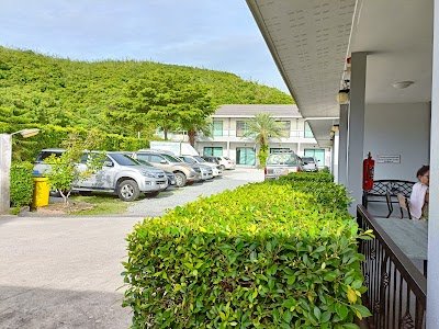 SiriNiran Resort