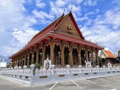 Wat Nuan Chan
