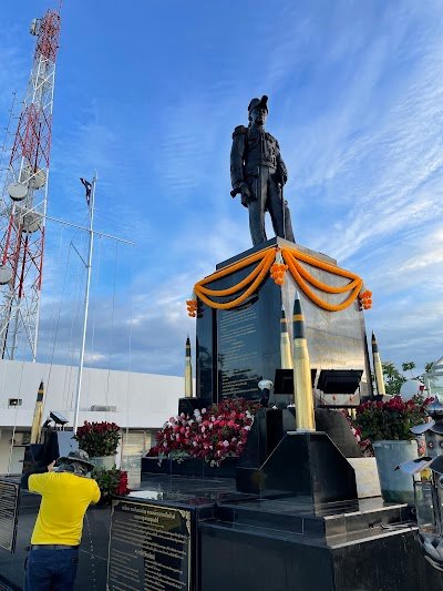 Prince of Chumphon Monument
