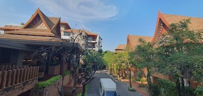 Ayrest Hotel