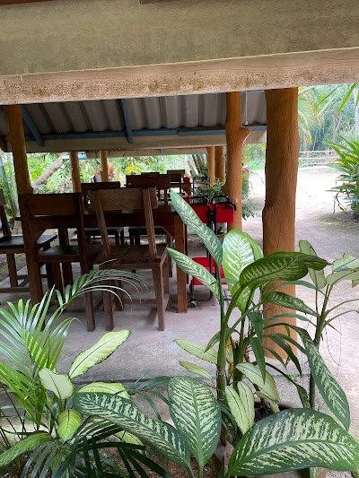Ban Rai Chai Thung Restaurant