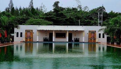 3z pool villa and hotel