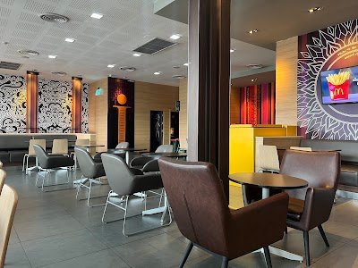 McDonald Drive Thru & Cafe