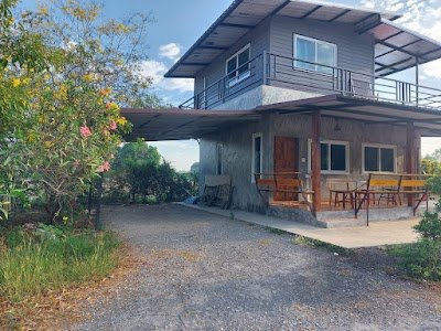 BanRuen Resort