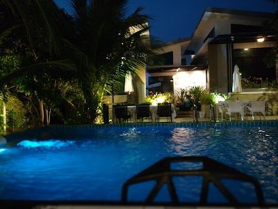 โรงแรมเพชรไพลินปาร์ค